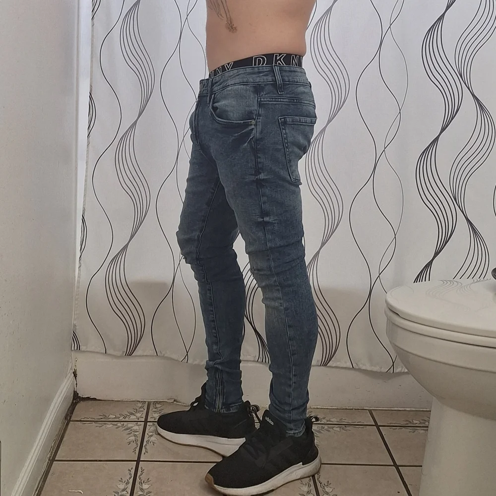 YoungLA Distressed Ankle Zip Skinny Jeans